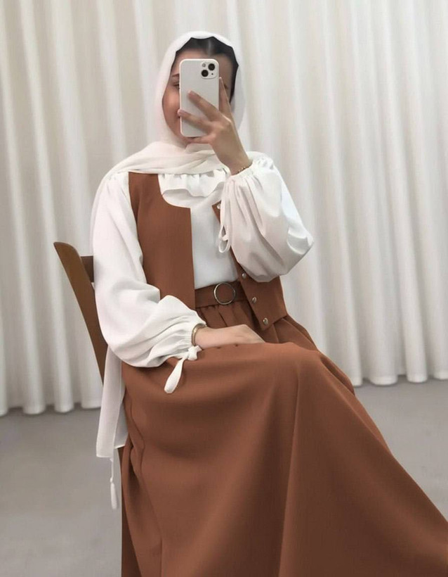 ست چهار تیکه ( شومیز،جلیقه،دامن،کمربند)r