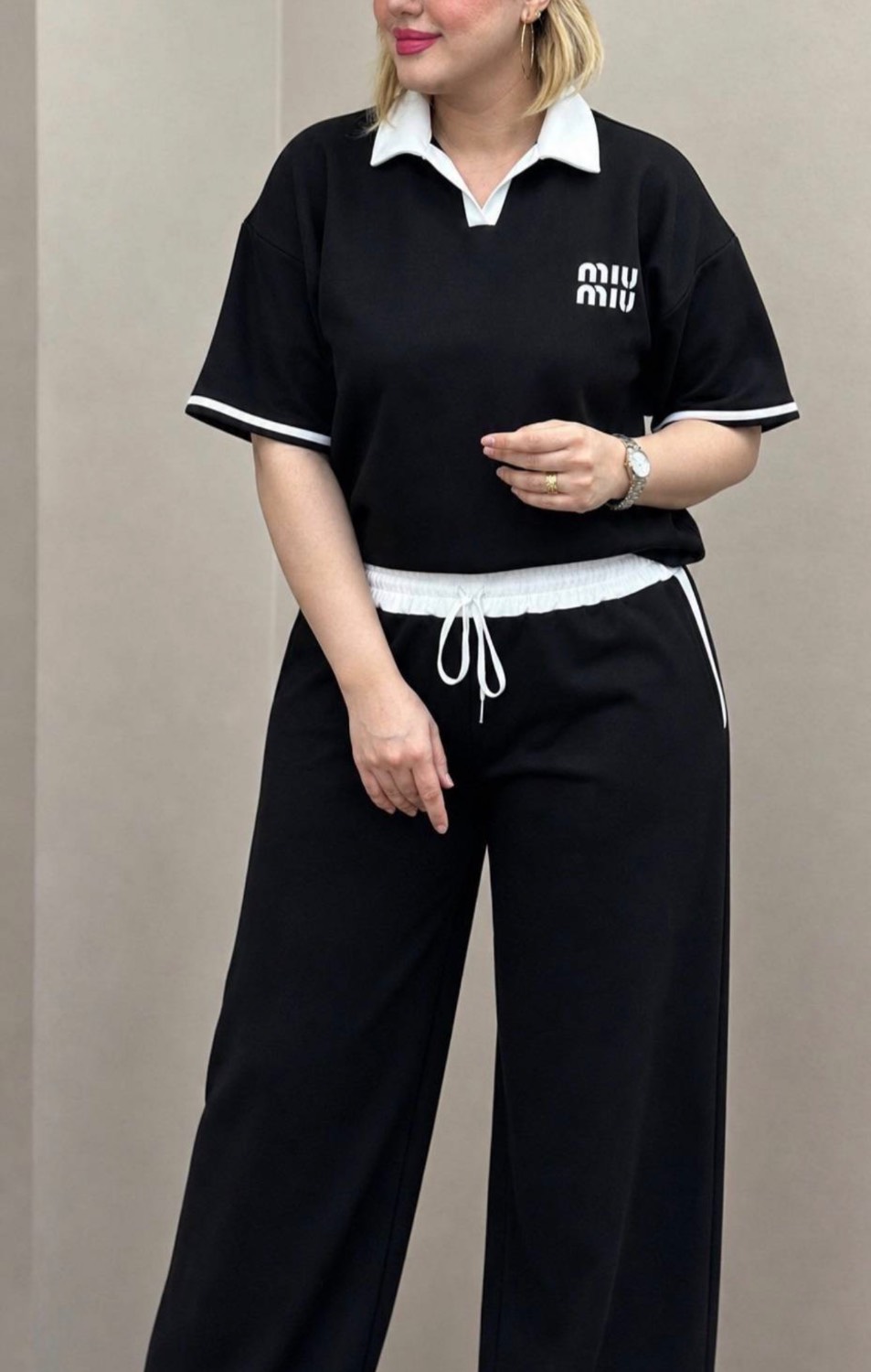 ست تیشرت وشلوار مازراتی زنانه مدل miumiu